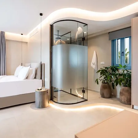 Hotel Aura Paros 4*