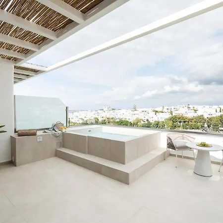 Aura Paros 4* Náoussa