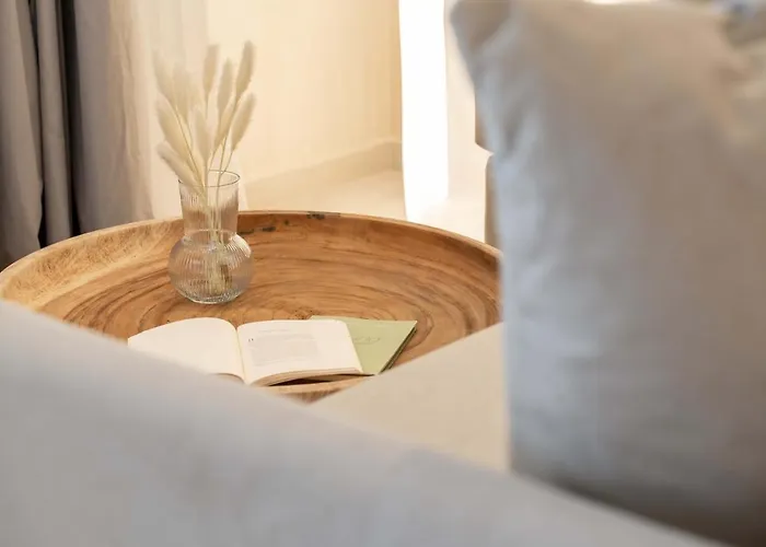 Aura Paros 4* 纳乌萨