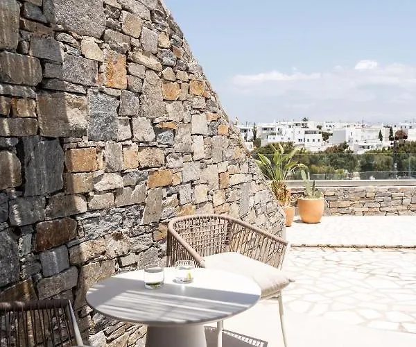 Aura Paros 4* 纳乌萨