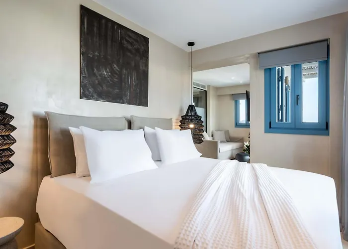 Aura Paros 4* 纳乌萨