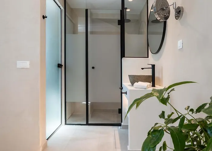 Aura Paros 纳乌萨