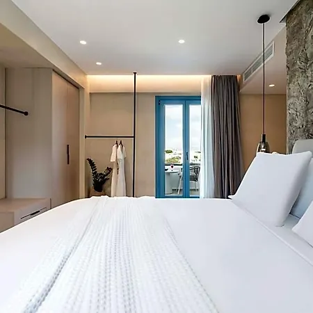 Aura Paros 4* Nausa